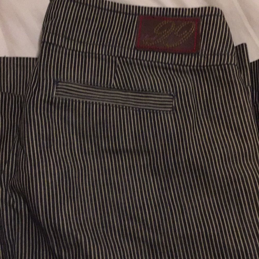 Adorable striped wide leg pants